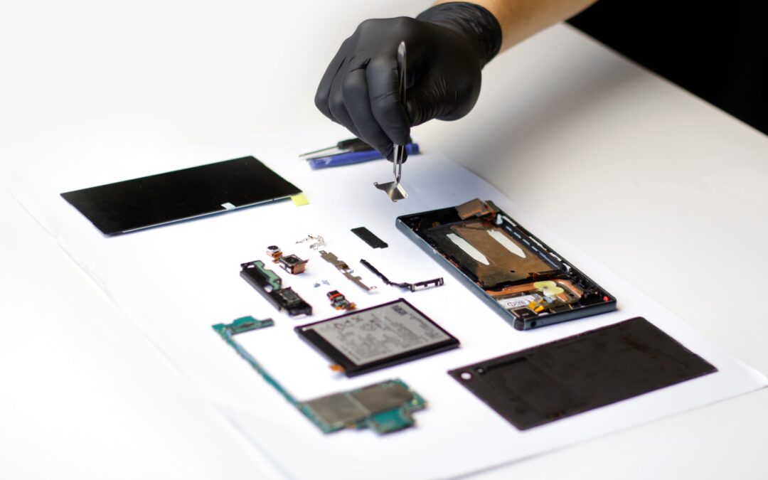 Démontage Approfondi de l’iPhone 15 Pro